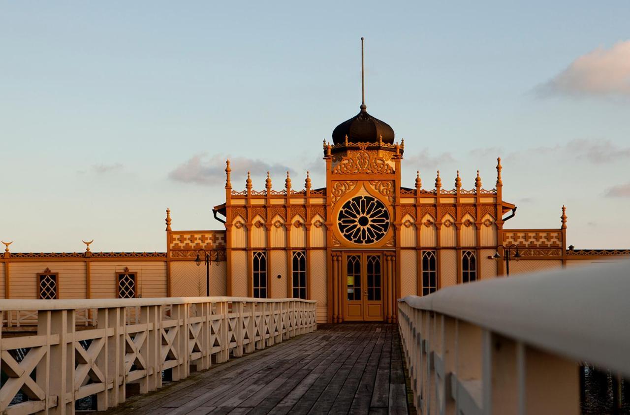 Hotell Gaestis Varberg Buitenkant foto